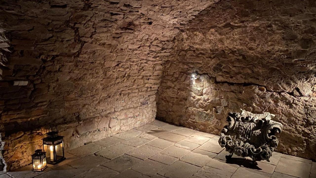 Zamek Sarny - Schloss Scharfeneck โควอตสโก ภายนอก รูปภาพ